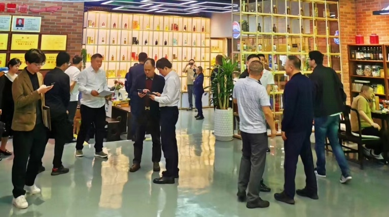 贵熙酒窖开业图 (7).jpg